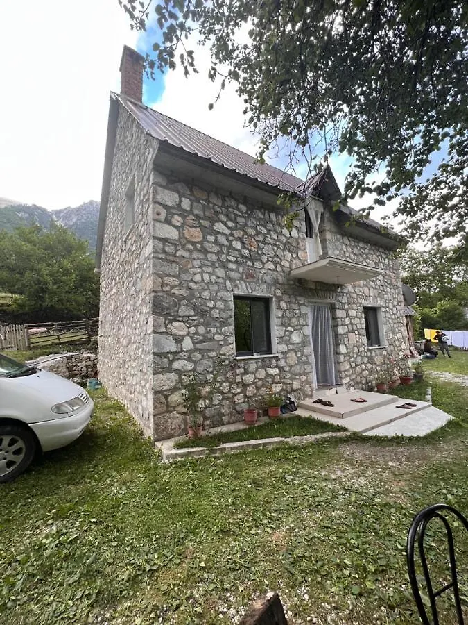 Bujtina Milani Bed & Breakfast Shkoder 0*,  Albania